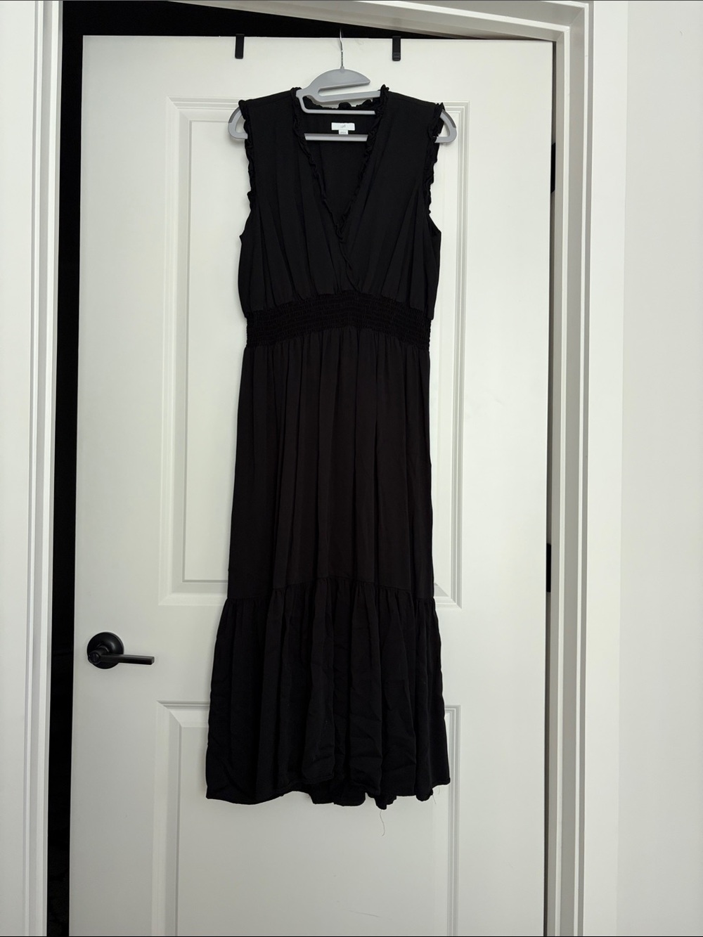 J. Jill Black Sleeveless V-Neck Midi Dress